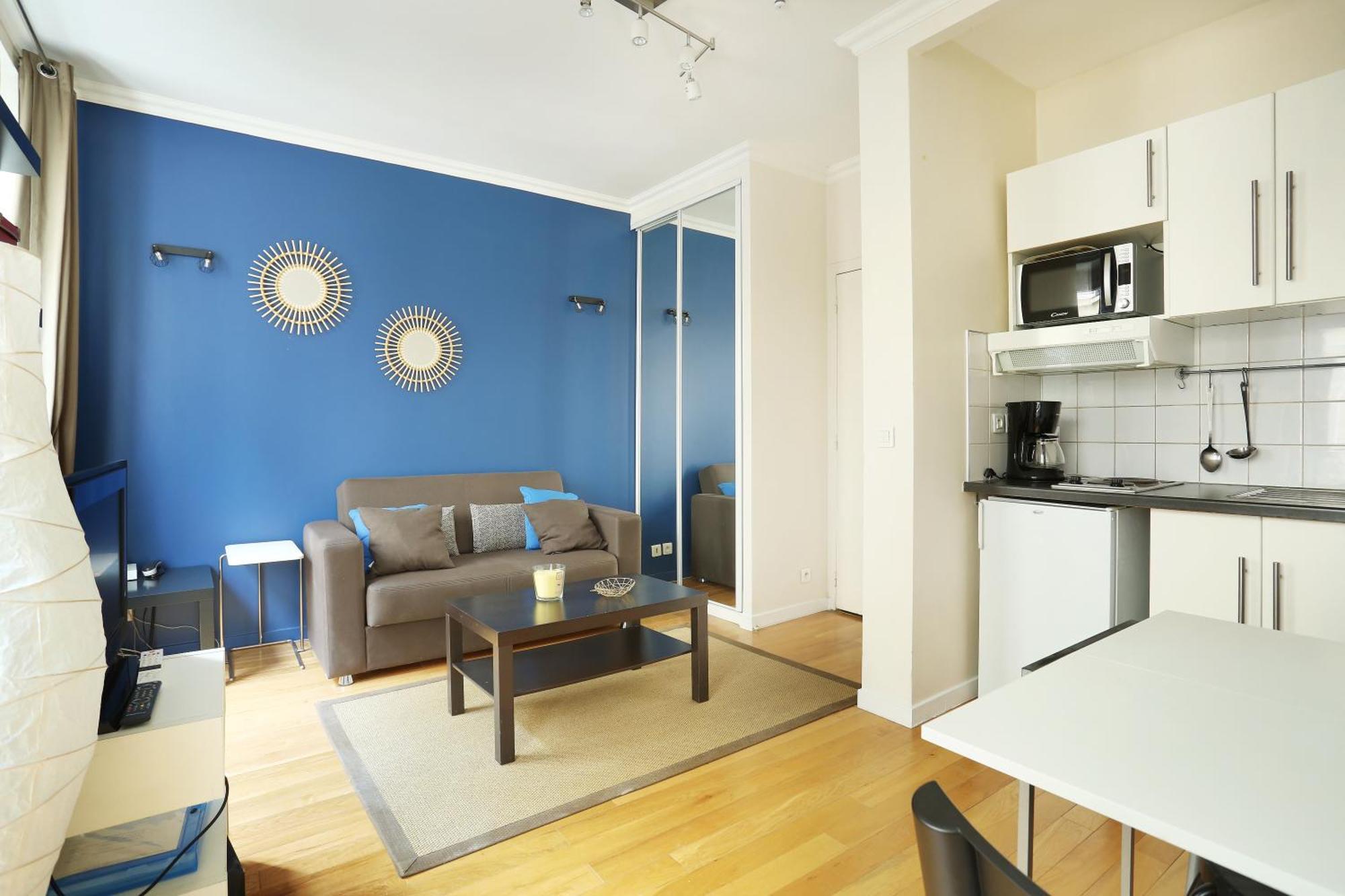 Pick A Flat'S Apartments In Batignolles - Rue Biot Paris Exterior photo