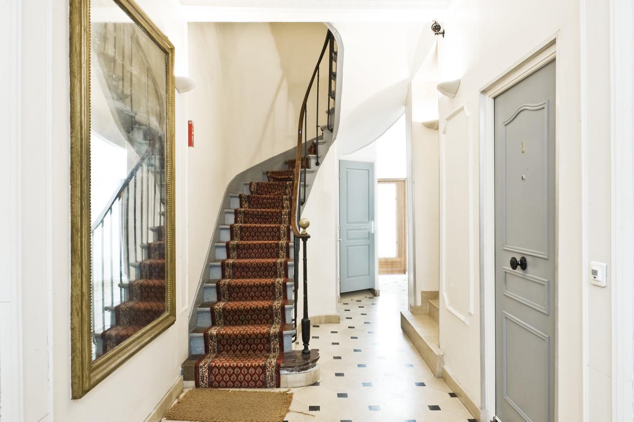 Pick A Flat'S Apartments In Batignolles - Rue Biot Paris Exterior photo