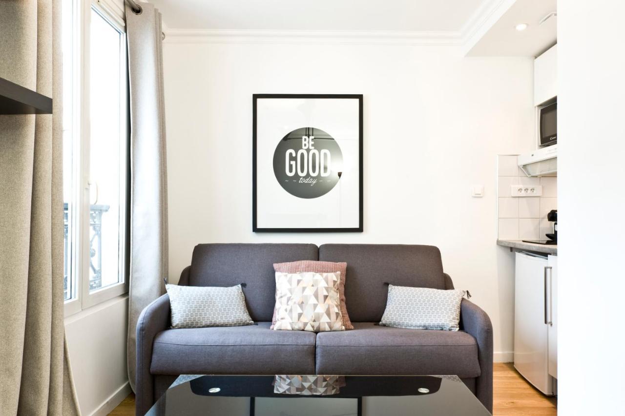 Pick A Flat'S Apartments In Batignolles - Rue Biot Paris Room photo